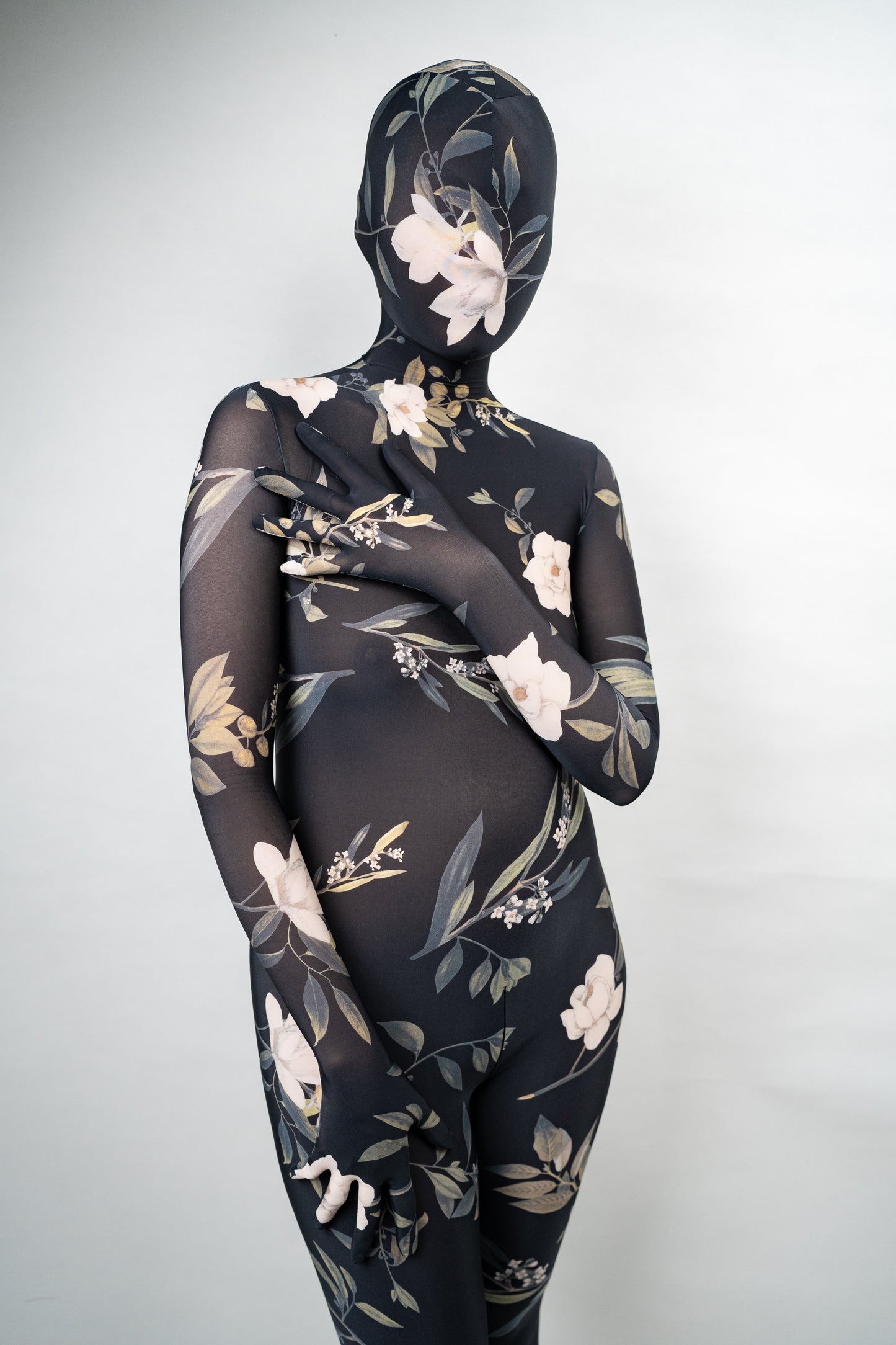 Yulan bodysuit zentai