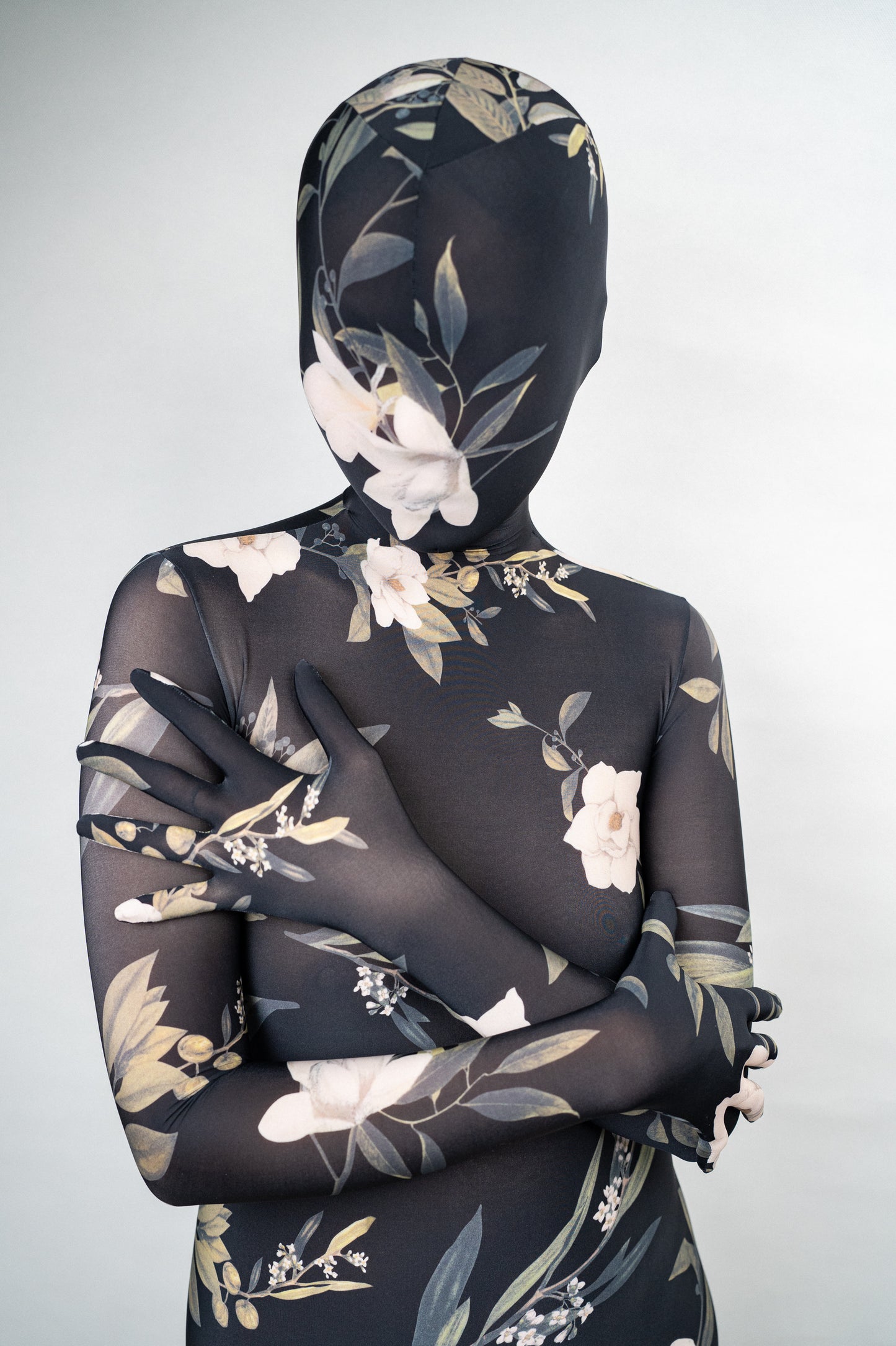 Yulan bodysuit zentai
